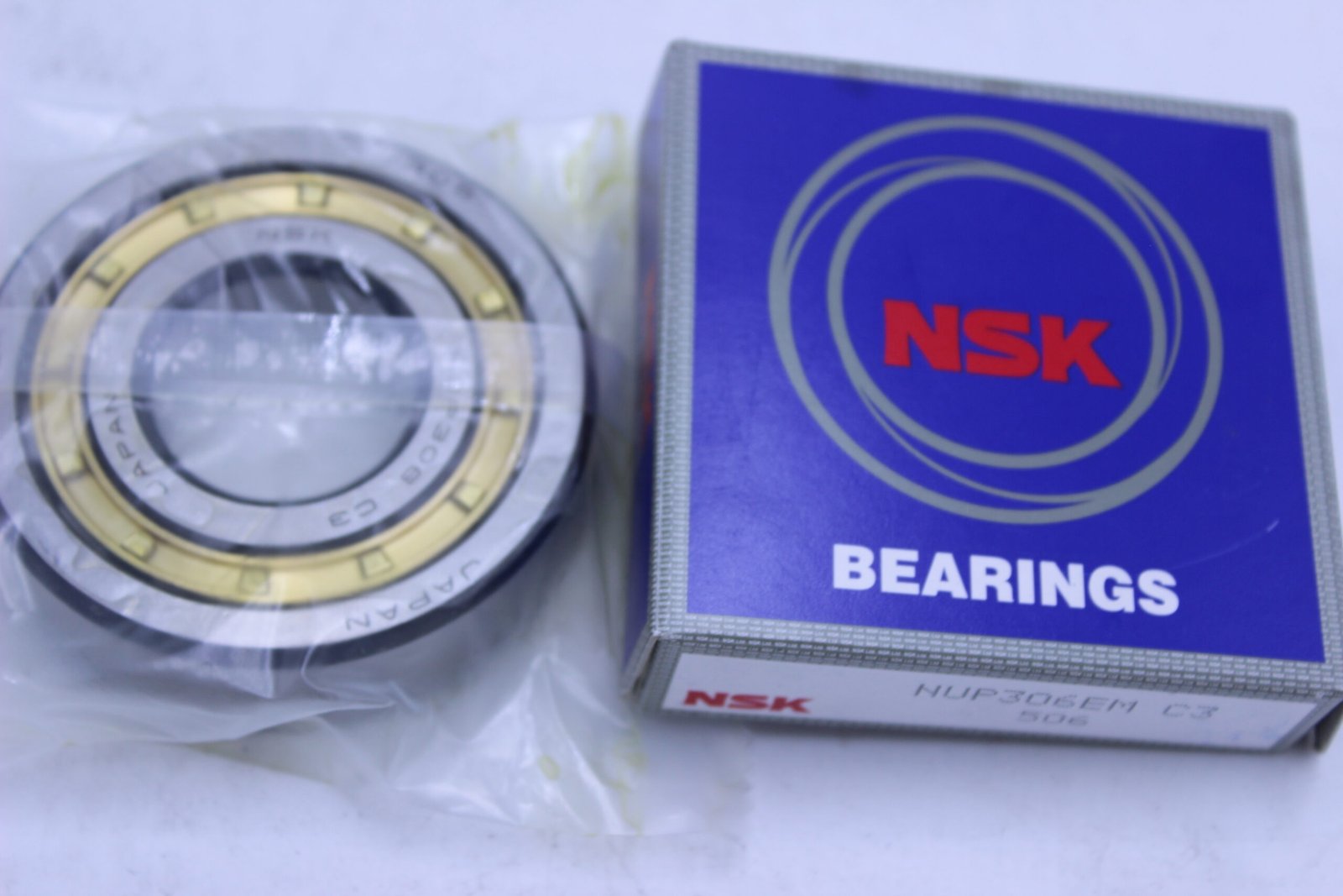 NJ38 bearing wholesale and OEM sourcing by Ultrabearing